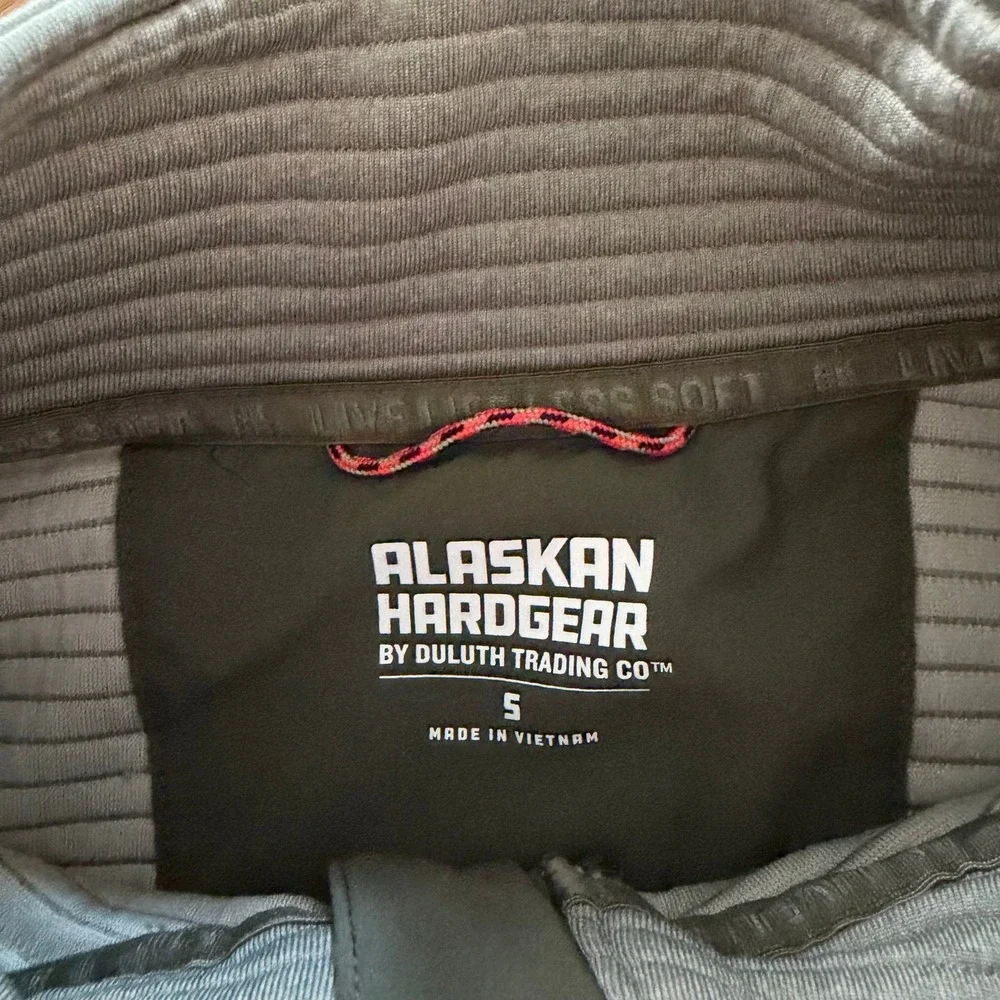 Alaskan Hardgear Duluth Trading Co Mens Small Sage Green Ribbed Full Zip Vest